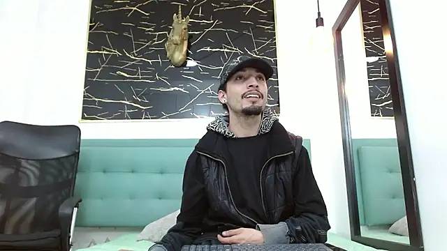 Juan-Jose69 online show from January 13, 2026, 3:10 am