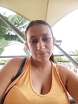 Snapshot of Andry-19 chatting on February 4, 2026, 9:10 pm Andry-19 online show from February 4, 2026, 9:10 pm