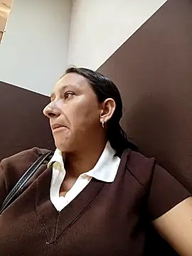 Snapshot of Andry-19 chatting on February 19, 2026, 8:50 pm Andry-19 online show from February 19, 2026, 8:50 pm