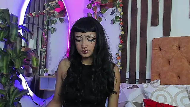 Snapshot of MeowMota_ chatting on February 3, 2026, 6:13 pm MeowMota online show from February 3, 2026, 6:13 pm