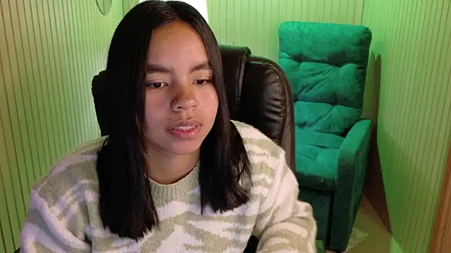 Snapshot of SofiaMante_ chatting on March 25, 2026, 9:24 pm SofiaMante online show from March 25, 2026, 9:24 pm