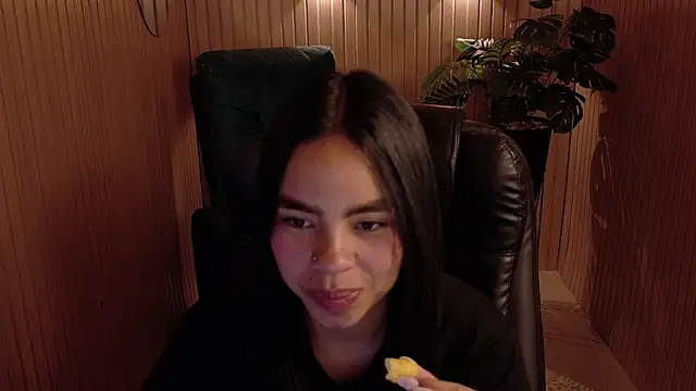 Snapshot of SofiaMante_ chatting on March 14, 2026, 6:58 pm SofiaMante online show from March 14, 2026, 6:58 pm