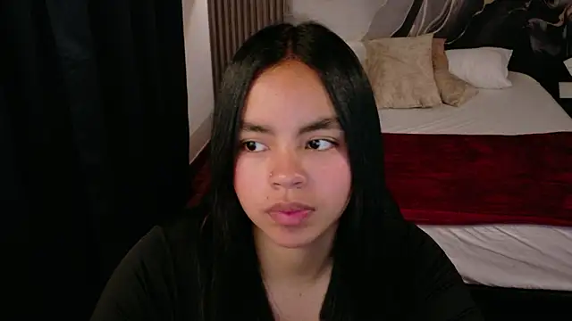 Snapshot of SofiaMante_ chatting on March 8, 2026, 7:06 pm SofiaMante online show from March 8, 2026, 7:06 pm