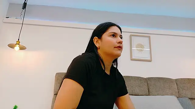 Snapshot of AlmaRose_ chatting on February 26, 2026, 12:27 pm AlmaRose online show from February 26, 2026, 12:27 pm