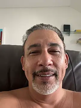 fabbronxer online show from February 24, 2026, 5:47 pm