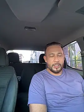 fabbronxer online show from February 10, 2026, 7:24 pm