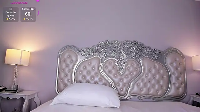 KatheOlson online show from April 11, 2026, 8:12 pm