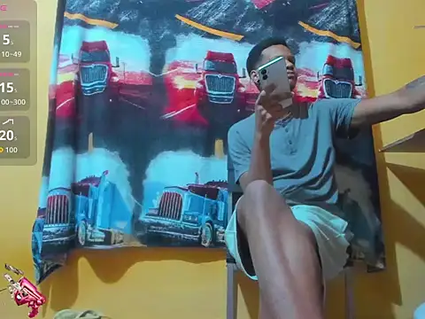 Snapshot of aunstin_mohamme chatting on February 11, 2026, 8:31 pm aunstin mohamme online show from February 11, 2026, 8:31 pm