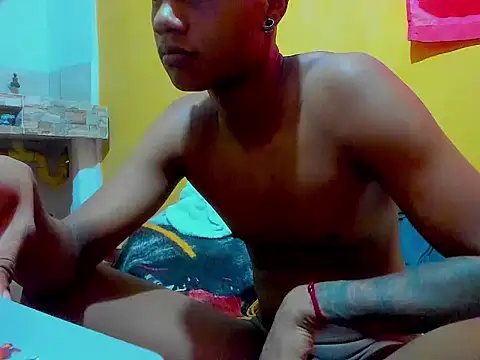 Snapshot of aunstin_mohamme chatting on February 28, 2026, 8:08 pm aunstin mohamme online show from February 28, 2026, 8:08 pm