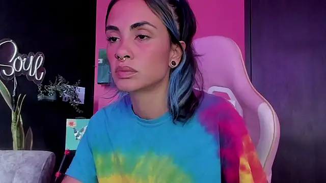 Snapshot of azula_lillet chatting on March 10, 2026, 8:46 pm azula lillet online show from March 10, 2026, 8:46 pm