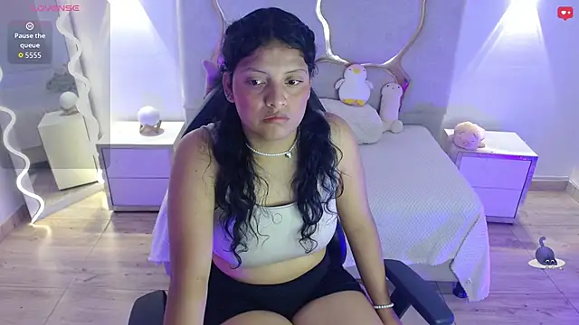 TATTI TAY online show from February 6, 2026, 7:10 pm