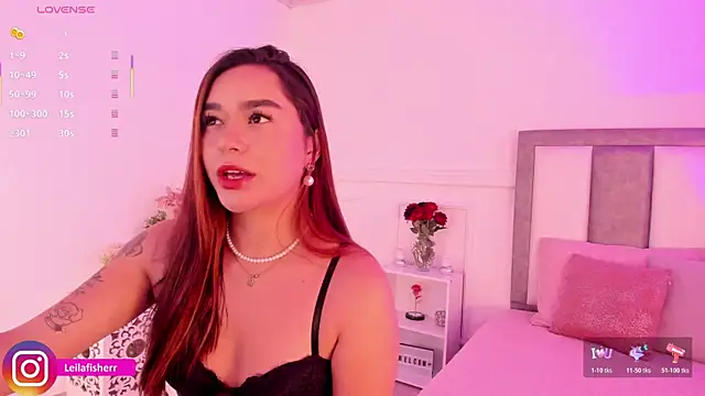 Leilafisherr online show from February 11, 2026, 1:44 pm