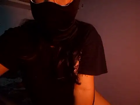 BonnyDarla online show from January 8, 2026, 4:40 am