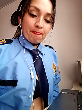 Snapshot of Alejandra_N chatting on February 9, 2026, 4:16 pm Alejandra N online show from February 9, 2026, 4:16 pm