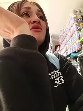 Alejandra N online show from March 27, 2026, 4:41 pm