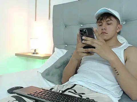 Snapshot of johnny_blake_ chatting on February 11, 2026, 6:52 pm johnny blake online show from February 11, 2026, 6:52 pm