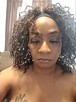 Big Booty Bonnie online show from April 21, 2026, 4:24 pm