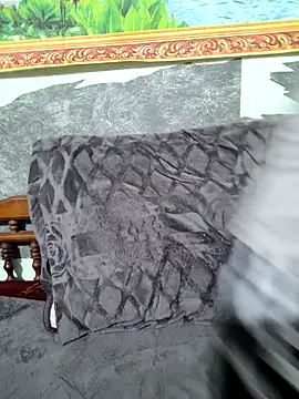 Snapshot of -LunaLust chatting on March 21, 2026, 9:47 am -LunaLust online show from March 21, 2026, 9:47 am