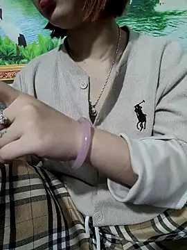 -LunaLust online show from February 5, 2026, 3:08 pm