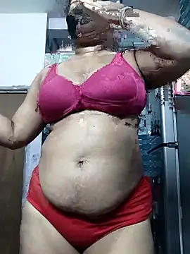Snapshot of pinkisaha75 chatting on April 8, 2026, 2:18 pm pinkisaha75 online show from April 8, 2026, 2:18 pm