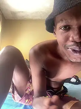 Snapshot of BigAndBeaut chatting on March 3, 2026, 11:39 am BigAndBeaut online show from March 3, 2026, 11:39 am