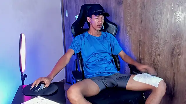 neitan miller  online show from April 16, 2026, 1:01 pm