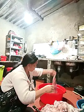 yu--yo online show from February 16, 2026, 9:52 am