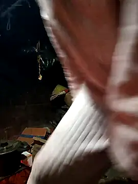 yu--yo online show from February 9, 2026, 11:36 pm