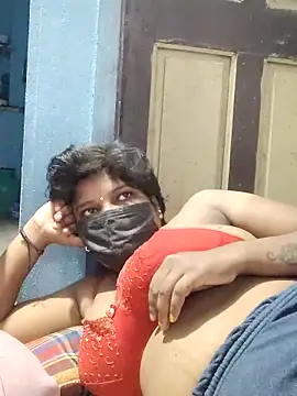 Snapshot of divyasree1431 chatting on February 7, 2026, 6:05 pm divyasree1431 online show from February 7, 2026, 6:05 pm