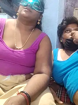 Snapshot of divyasree1431 chatting on February 4, 2026, 5:08 pm divyasree1431 online show from February 4, 2026, 5:08 pm