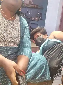 Snapshot of divyasree1431 chatting on January 11, 2026, 6:37 pm divyasree1431 online show from January 11, 2026, 6:37 pm