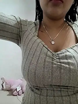 Snapshot of Angelmoon04 chatting on January 9, 2026, 1:51 pm Angelmoon04 online show from January 9, 2026, 1:51 pm