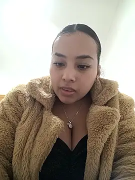 Snapshot of Angelmoon04 chatting on January 8, 2026, 1:39 pm Angelmoon04 online show from January 8, 2026, 1:39 pm