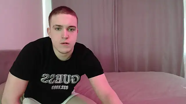 Snapshot of Eva_Alex_ chatting on February 21, 2026, 2:35 am Eva Alex online show from February 21, 2026, 2:35 am