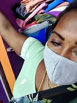 Tamil Hot Priya online show from February 2, 2026, 7:35 pm