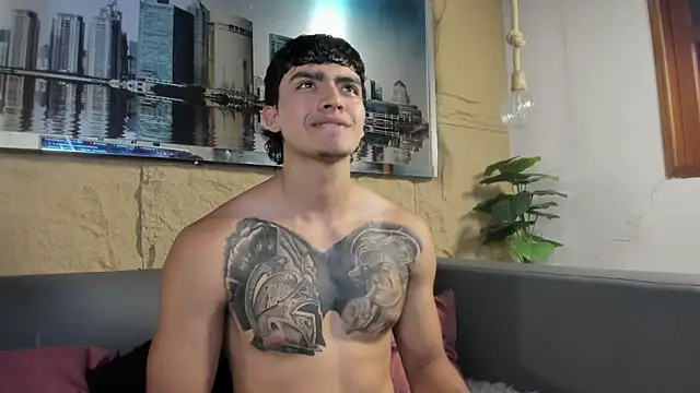 Snapshot of elliot_colton chatting on February 14, 2026, 8:42 pm elliot colton online show from February 14, 2026, 8:42 pm