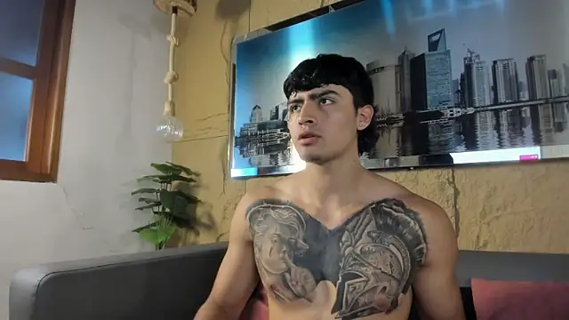 Snapshot of elliot_colton chatting on February 10, 2026, 9:03 pm elliot colton online show from February 10, 2026, 9:03 pm