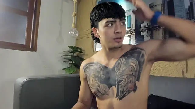 Snapshot of elliot_colton chatting on February 11, 2026, 8:20 pm elliot colton online show from February 11, 2026, 8:20 pm