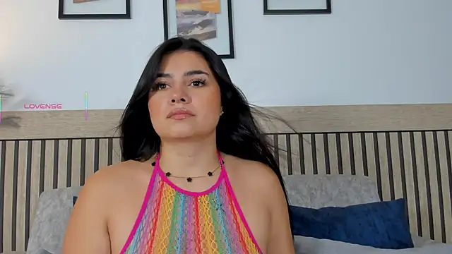 taylor smiith1 online show from May 7, 2026, 4:39 am