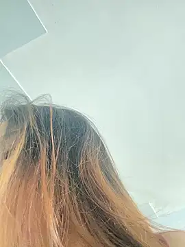 Snapshot of An-An19 chatting on March 5, 2026, 4:09 am An-An19 online show from March 5, 2026, 4:09 am