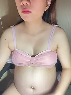 Snapshot of An-An19 chatting on April 6, 2026, 1:12 am An-An19 online show from April 6, 2026, 1:12 am