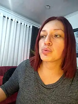 Snapshot of VictoriaPaker chatting on January 14, 2026, 11:36 am VictoriaPaker online show from January 14, 2026, 11:36 am