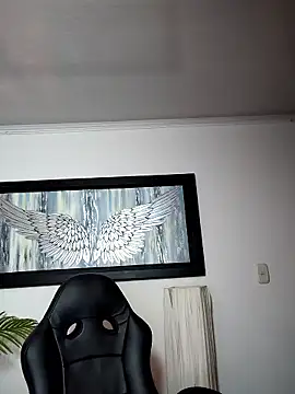 Snapshot of VictoriaPaker chatting on January 12, 2026, 11:39 am VictoriaPaker online show from January 12, 2026, 11:39 am