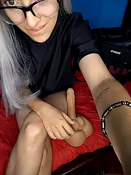 Snapshot of MichaelRossexxx chatting on February 27, 2026, 8:14 am MichaelRossexxx online show from February 27, 2026, 8:14 am