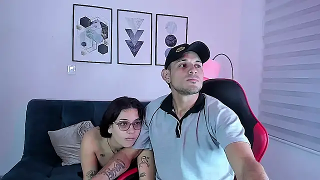 Snapshot of JACOB_RACHELL chatting on February 4, 2026, 12:44 pm JACOB RACHELL online show from February 4, 2026, 12:44 pm