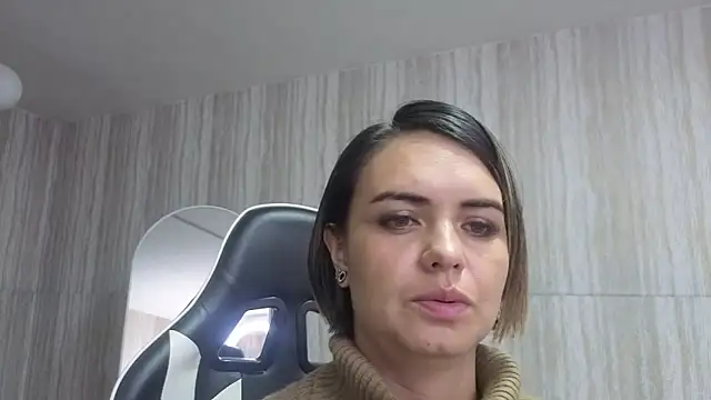 Snapshot of zarcasutra_t chatting on February 12, 2026, 12:38 pm zarcasutra t online show from February 12, 2026, 12:38 pm