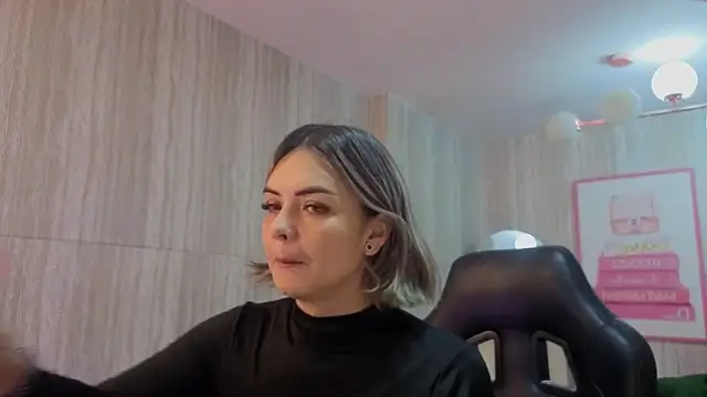 Snapshot of zarcasutra_t chatting on May 30, 2026, 12:00 pm zarcasutra t online show from May 30, 2026, 12:00 pm