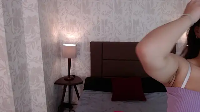 Snapshot of Chloe014_ chatting on March 26, 2026, 11:30 am Chloe014 online show from March 26, 2026, 11:30 am