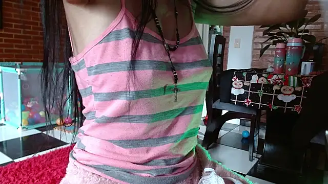 Lia rouse04 online show from April 7, 2026, 1:13 pm