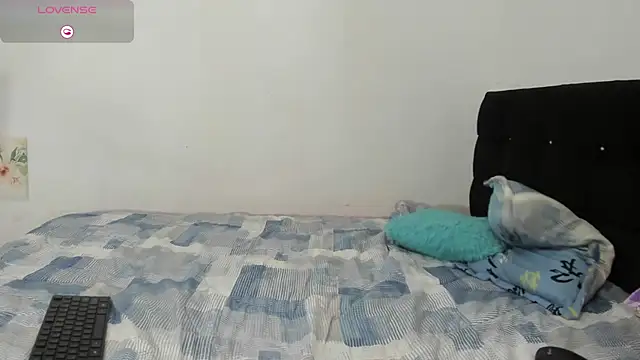 Snapshot of Itsmaraia2002 chatting on January 13, 2026, 11:41 pm Itsmaraia2002 online show from January 13, 2026, 11:41 pm